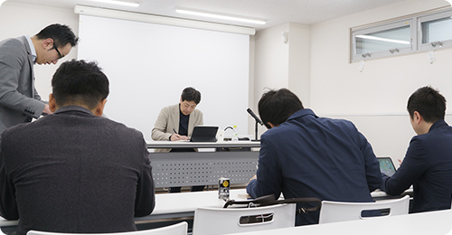 役員主導の空室状況報告会